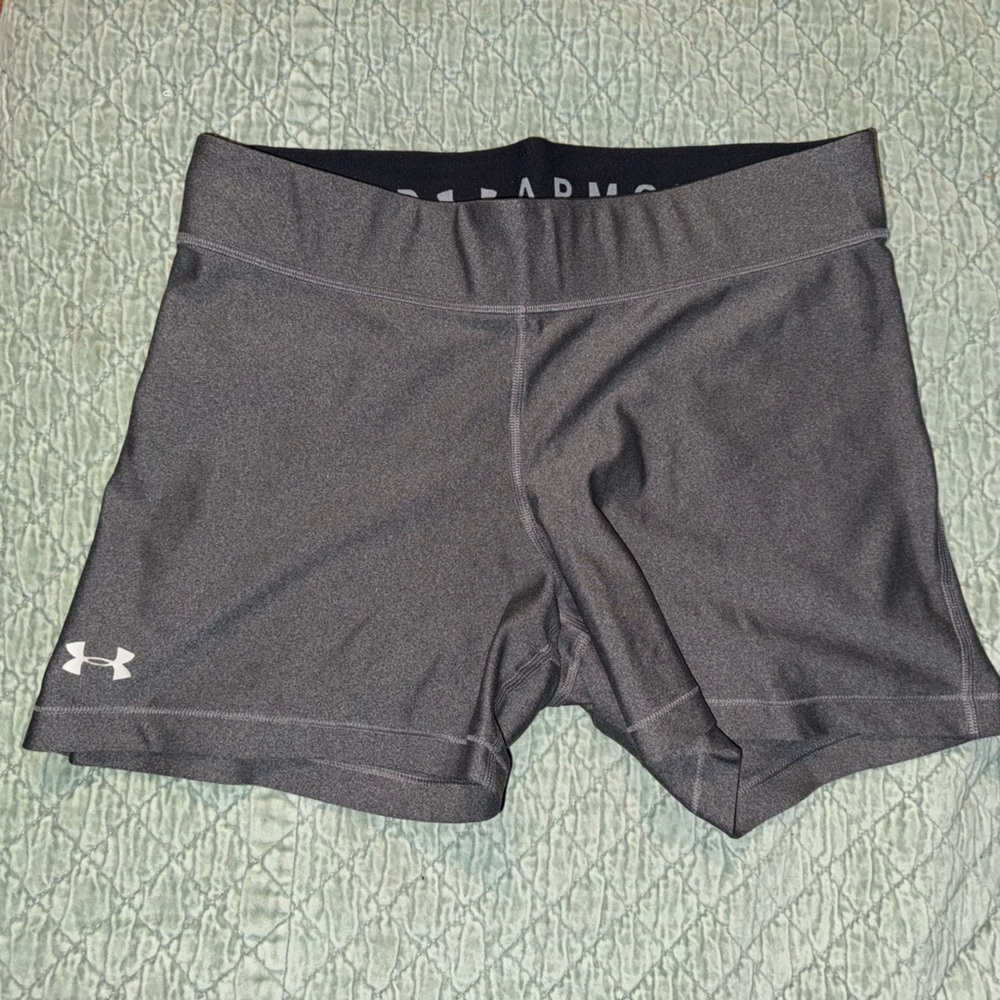 Grayspandex shorts